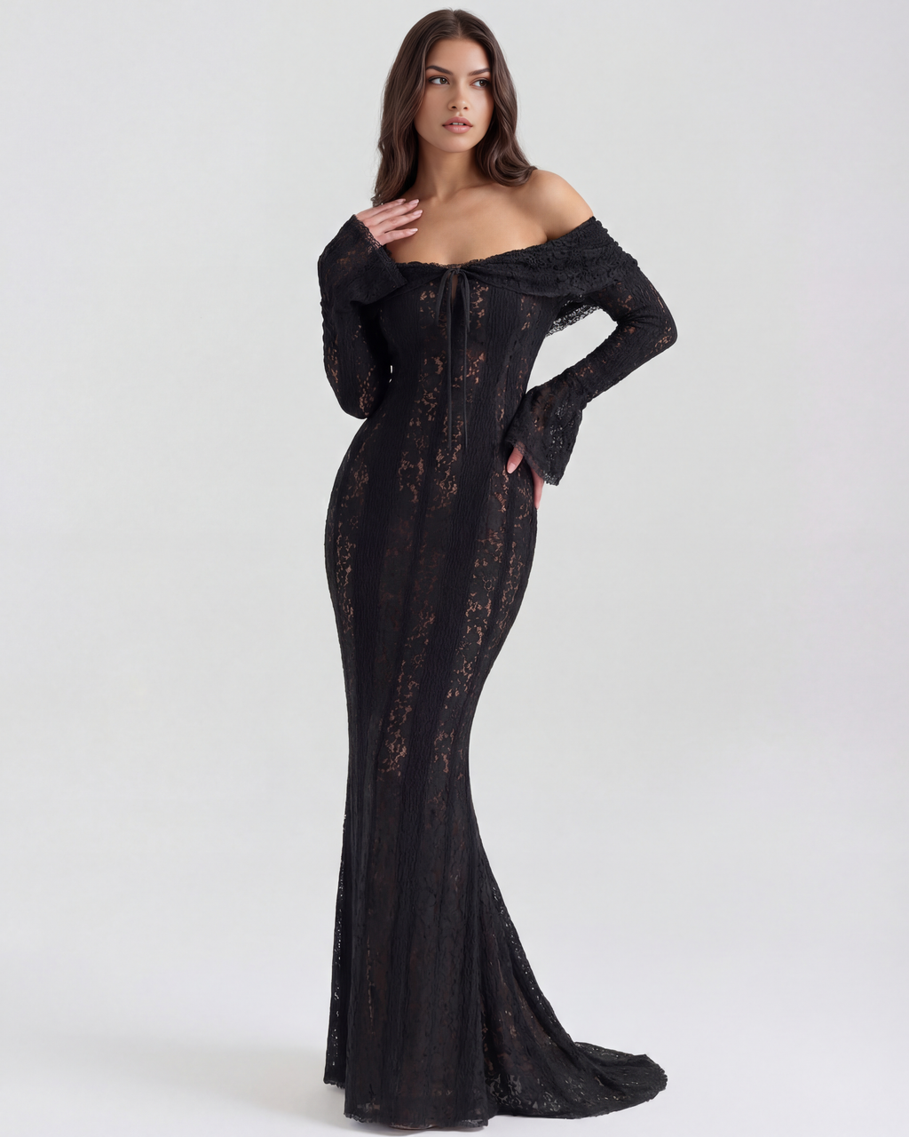 Alessandra Maxi Dress in black