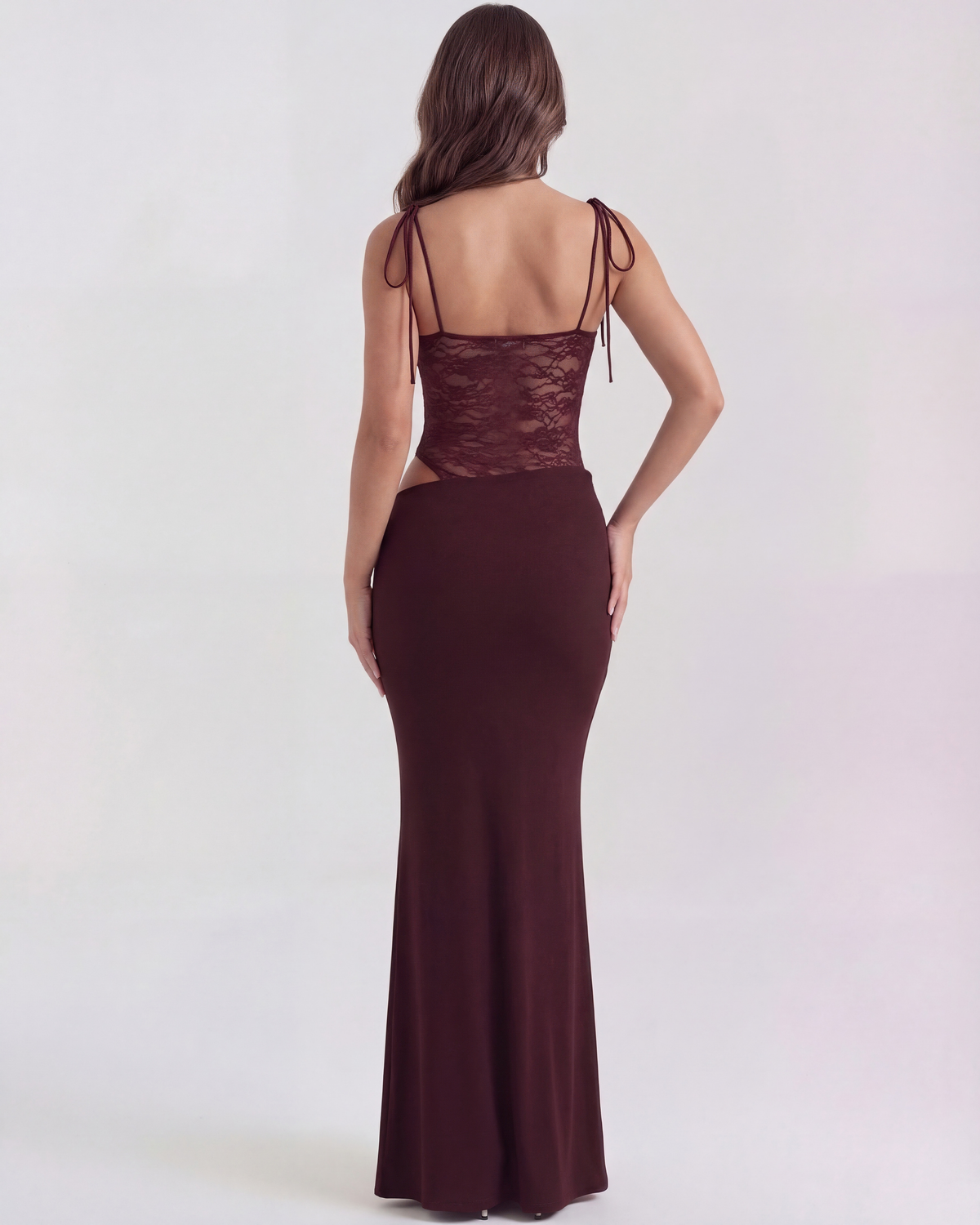 Valeria Maxi Dress in burgundy